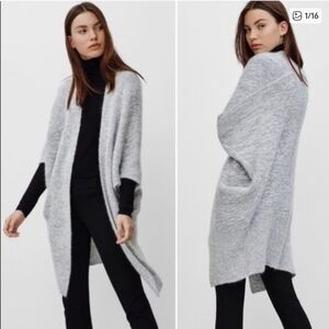 ⭐️Babaton Javier Cardigan❤️Gorgeous